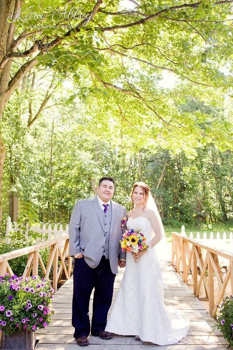 wedding photography Irwin, PA Pittsburgh, PA Towanda, PA Shoresbrook Inn bride & groom portrait