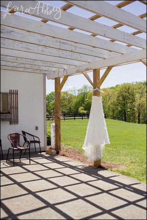 UP Themed Summer Wedding Photography The Hayloft Rockwood, PA Bridal Gown