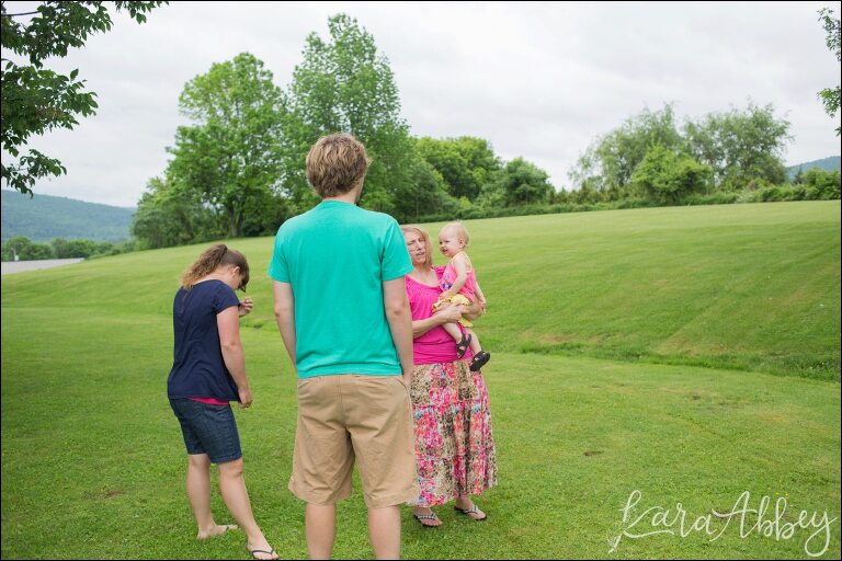 Behind the Scenes Anatomy of a Family Photo by Kara Abbey Photography in Irwin, PA