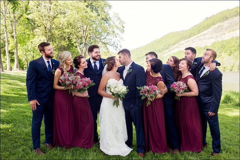 Irwin, PA Wedding Photographer Shares Favorite Images from 2017