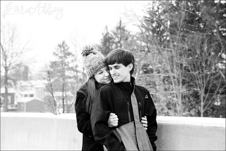 Grove City College Winter Engagement Photos in the Snow
