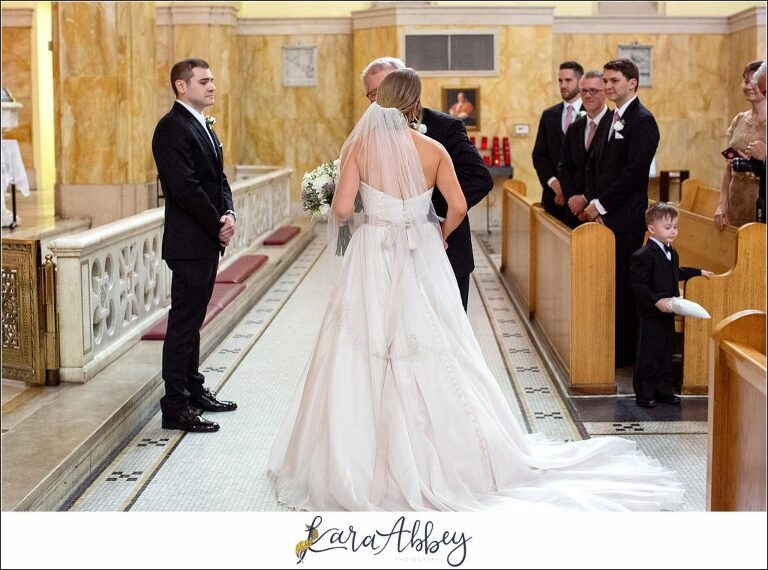 Downtown Pittsburgh Pastel Spring Wedding Day Highlights - Ceremony at Church of the Epiphany