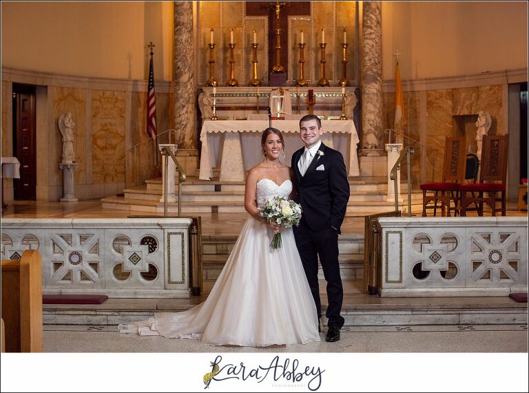 Downtown Pittsburgh Wedding Ceremony at Church of the Epiphany Spring