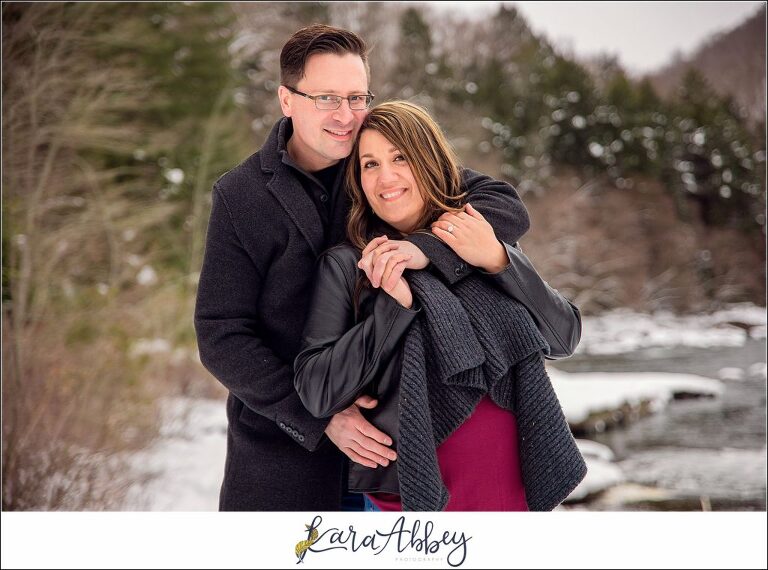 Snowy Winter Engagement Session at Ohiopyle State Park