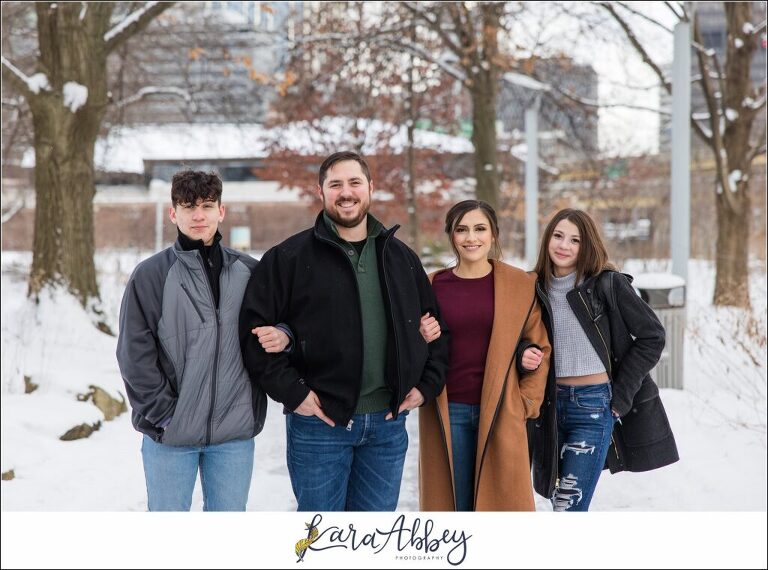 Winter Snowy Elopement Portraits in Point State Park in Pittsburgh PA